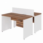 Estação de Trabalho Dupla 1,20×1,35m sem Gavetas c/ ponto de tomada PÉ QUADRO – Cor Nogal Sevilha/Branco – 34424 Móveis Única Linha 40 mm Nogal – Branco 18